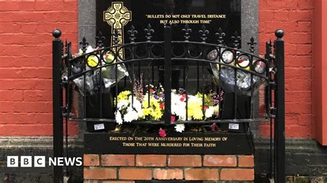 sean graham|PSNI officer suspended over Sean Graham memorial .